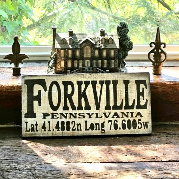 FORKVILLE, PA RUSTIC WOOD TOWN SIGN - Picture 1 of 4